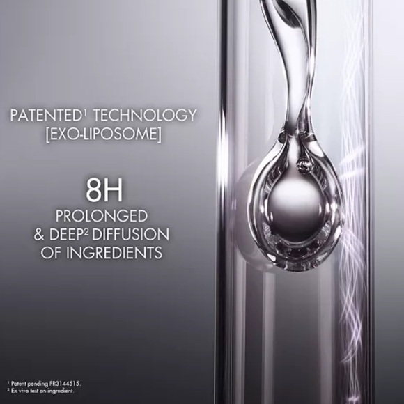 Dior Capture Le Sérum - Silver and White - Picture 6 of 8